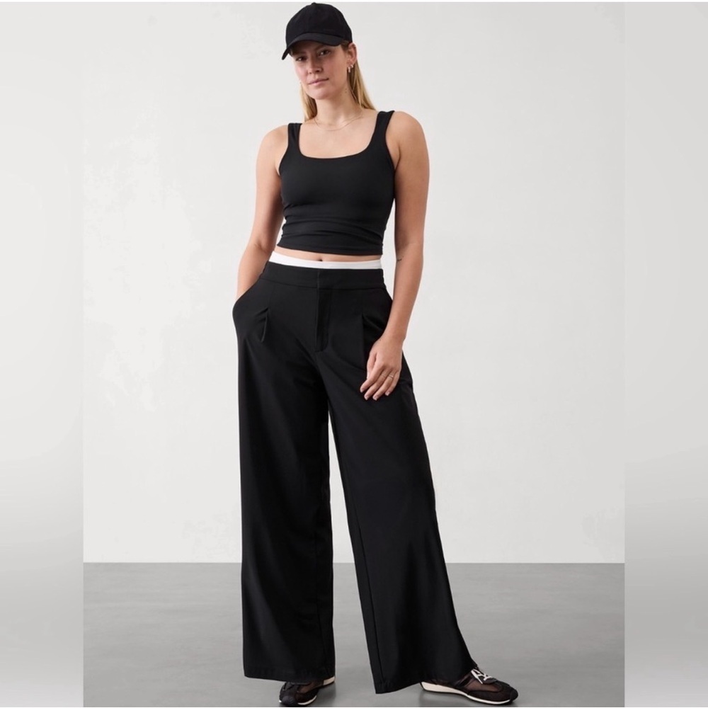 NWOT Athleta Pinnacle Black Trouser Size 14/P